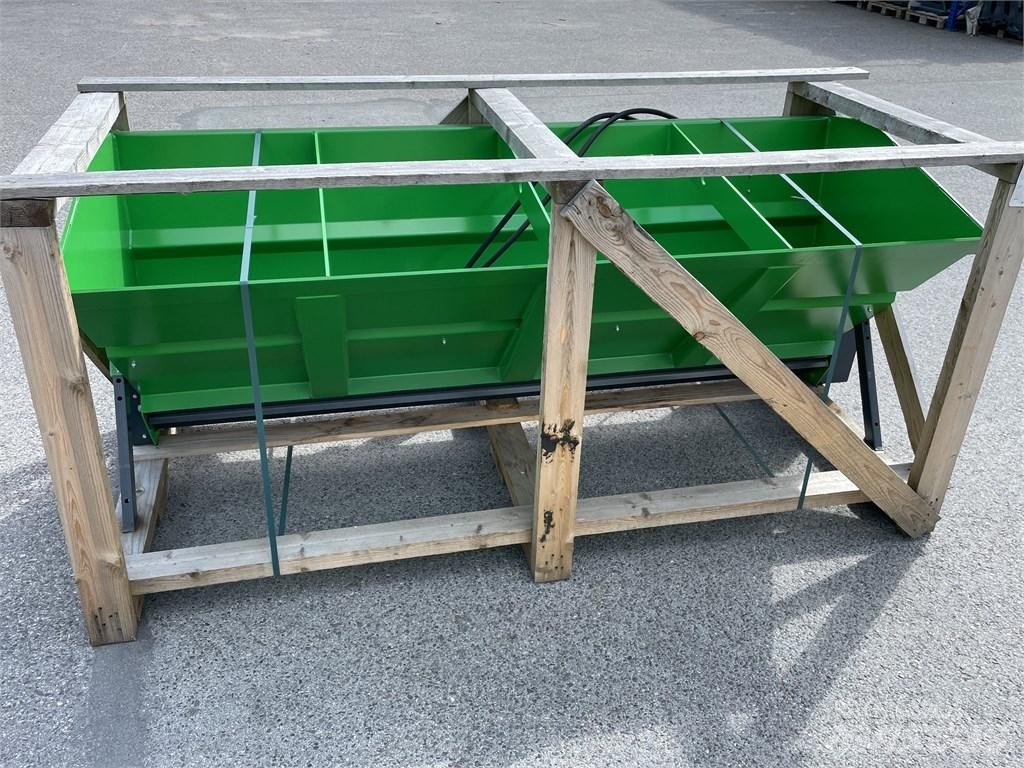 Sami SL-2300 3P/SMS Пескоразбрасыватели