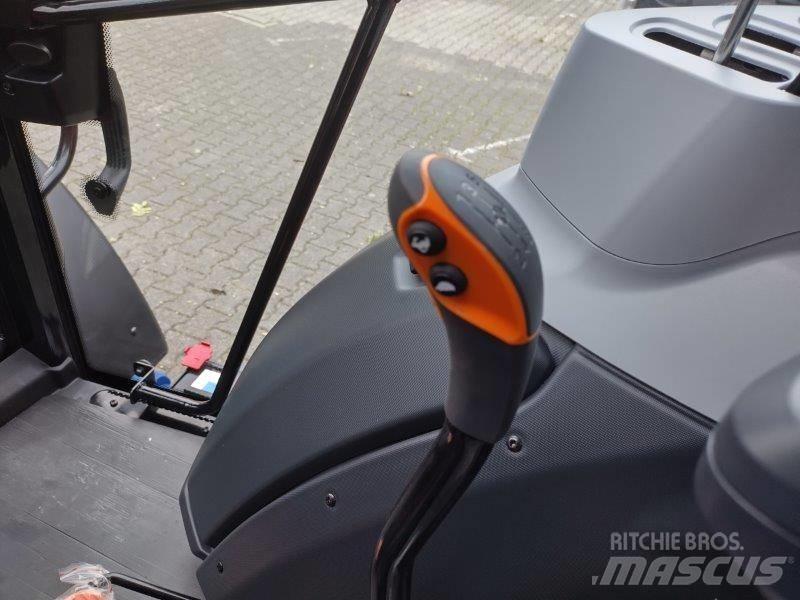Valtra A95 Трактора