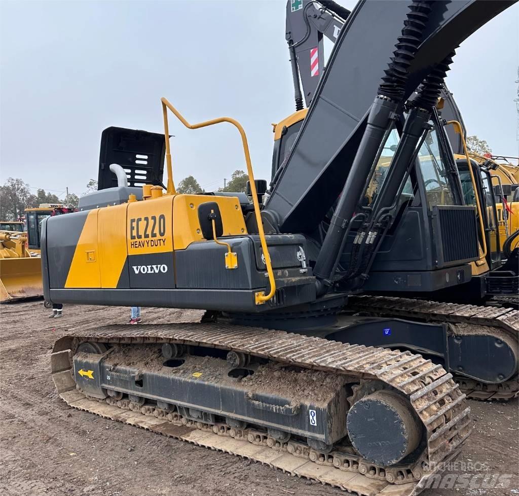 Volvo EC 220 DL Гусеничные экскаваторы