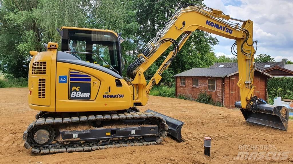 Komatsu PC88 MR-11E0 Малые экскаваторы 7т-12т
