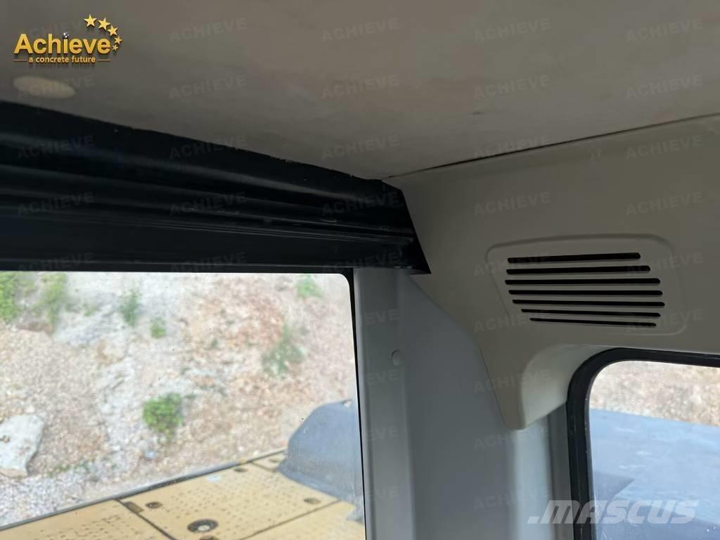 CAT 318DL Гусеничные экскаваторы