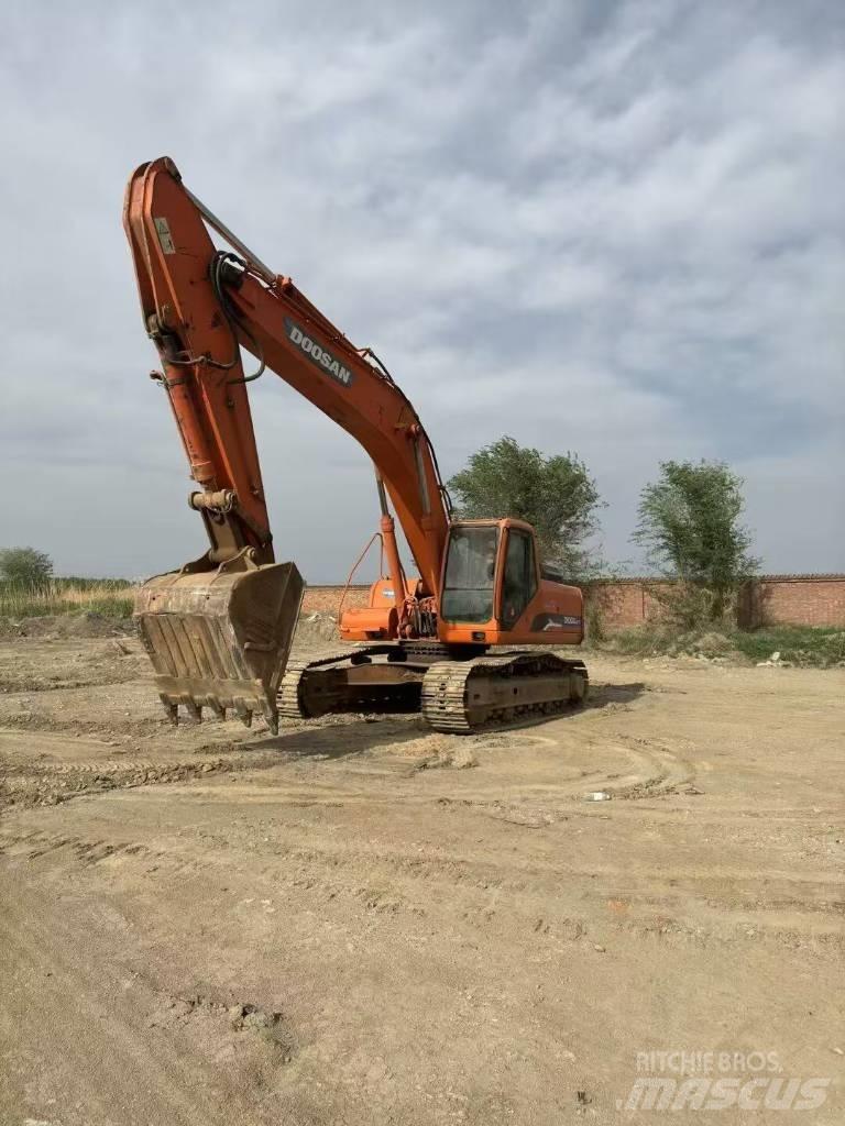 Doosan DH 300 LC-7 Гусеничные экскаваторы