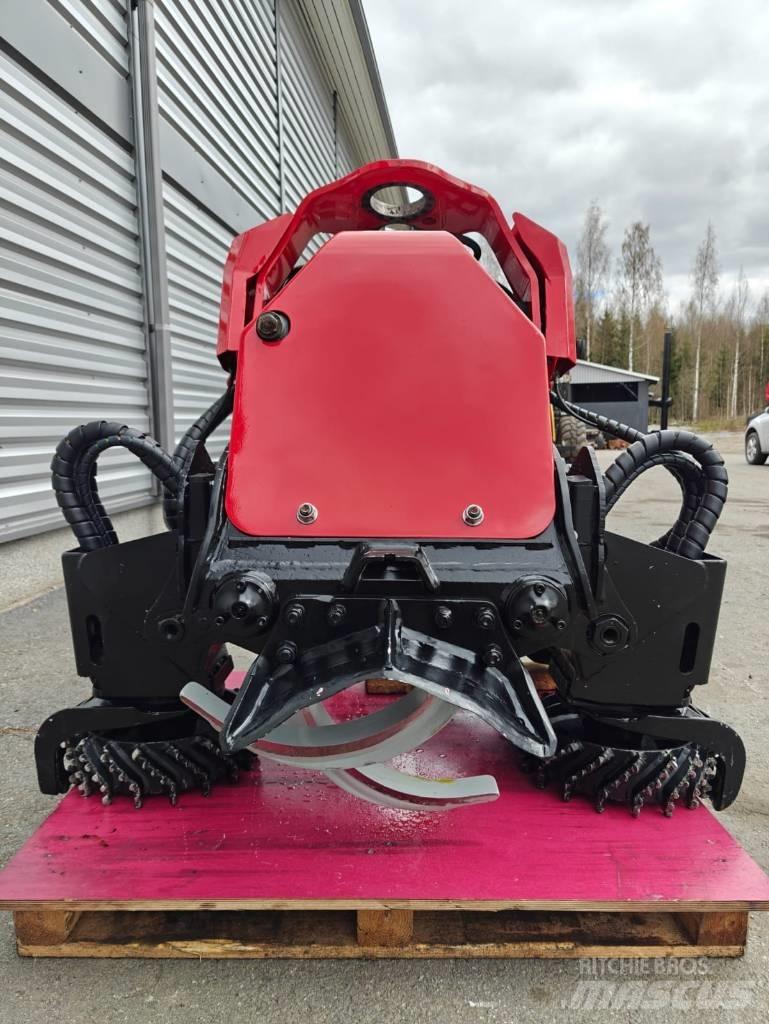 Komatsu 911.4 Харвестеры