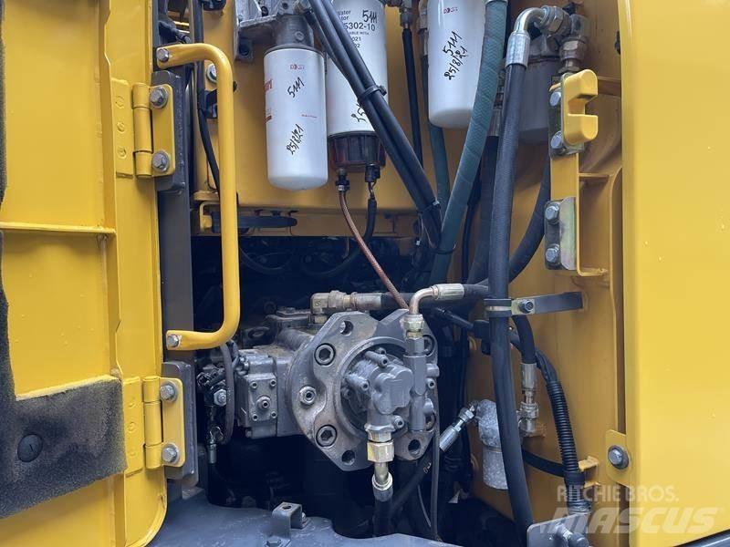 Volvo ECR 235 DL Гусеничные экскаваторы