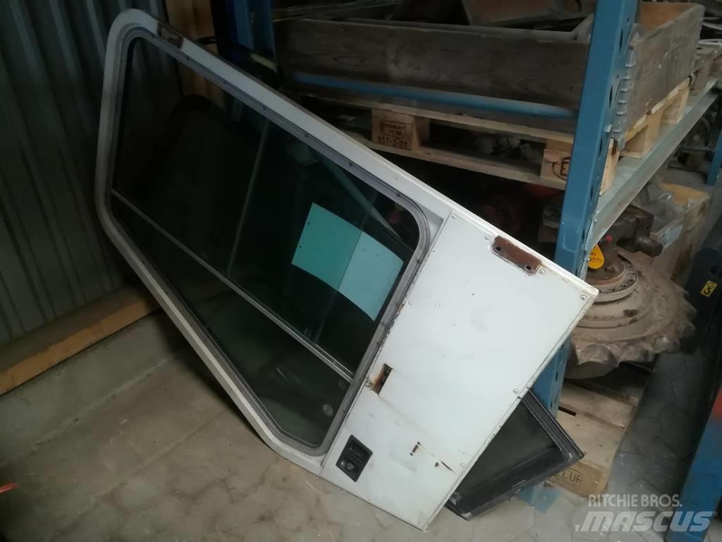 O&K RH6 Кабины и интерьер