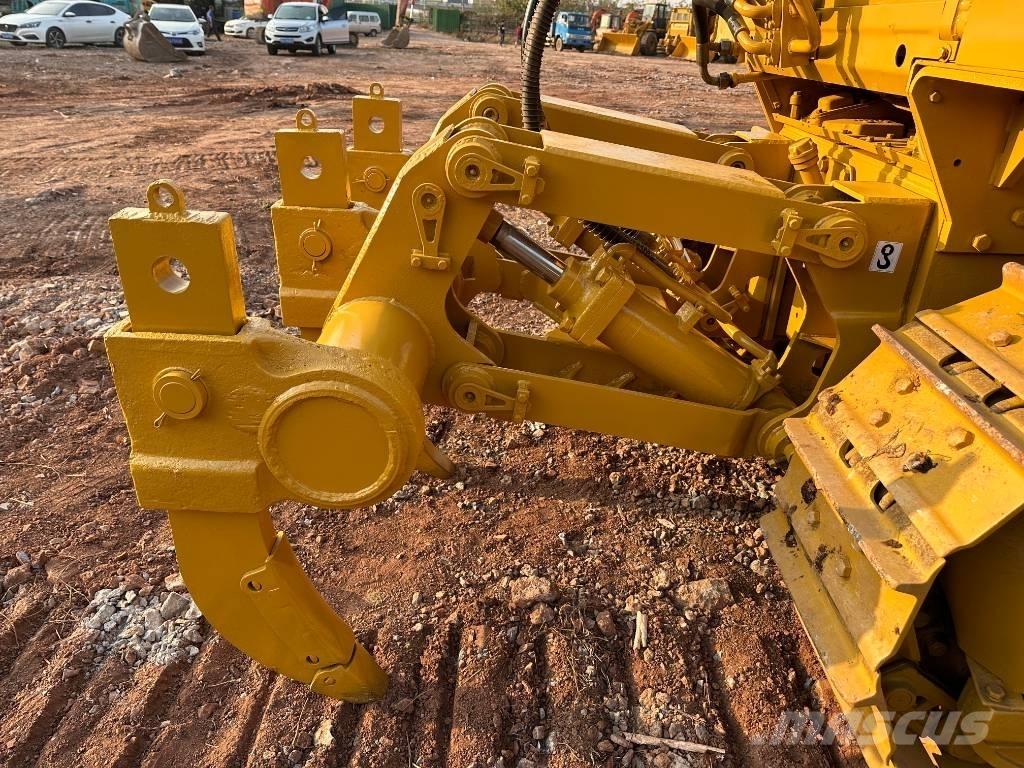 CAT D 6 G Гусеничные бульдозеры