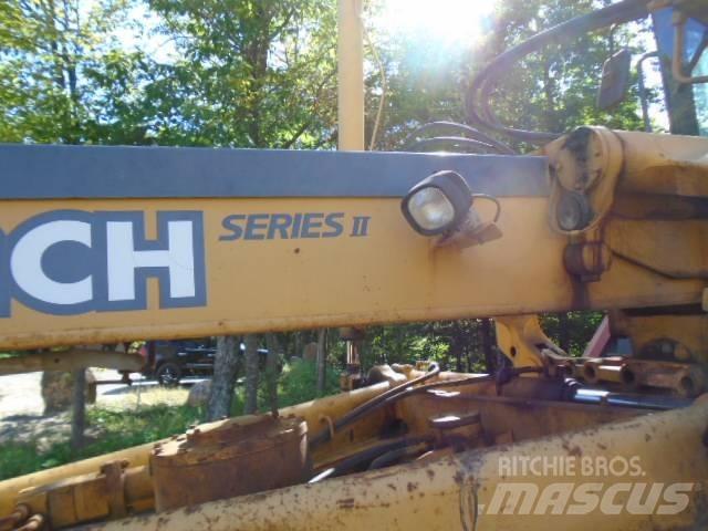 John Deere 722CH II Грейдеры