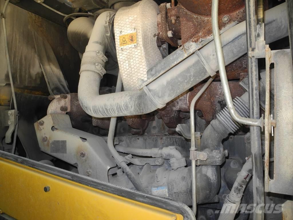 Komatsu WA 470-6 Фронтальные погрузчики
