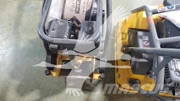 Bomag BVP10/36 Прицепные виброкатки