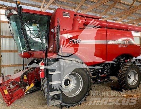 Case IH 7130 Зерноуборочные комбайны
