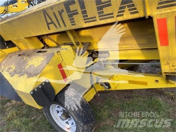 Case IH 8120 Зерноуборочные комбайны