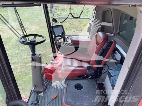 Case IH 8240 Зерноуборочные комбайны