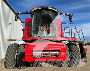 Case IH 8250 Зерноуборочные комбайны