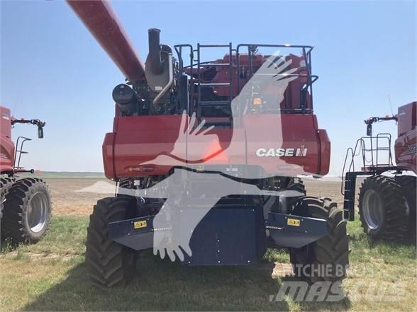 Case IH 8250 Зерноуборочные комбайны
