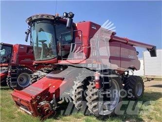 Case IH 8250 Зерноуборочные комбайны