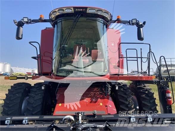 Case IH 8250 Зерноуборочные комбайны