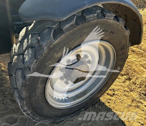 JLG G6-42A Телескопические погрузчики