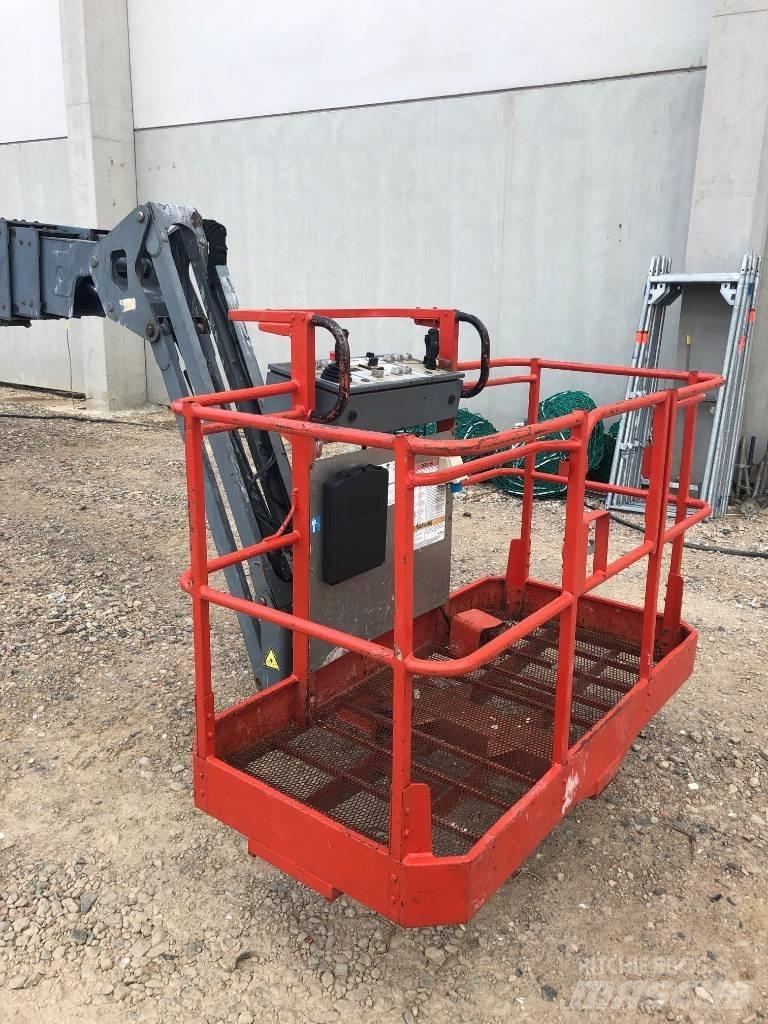 SkyJack SJ 66 T Коленчатые подъемники