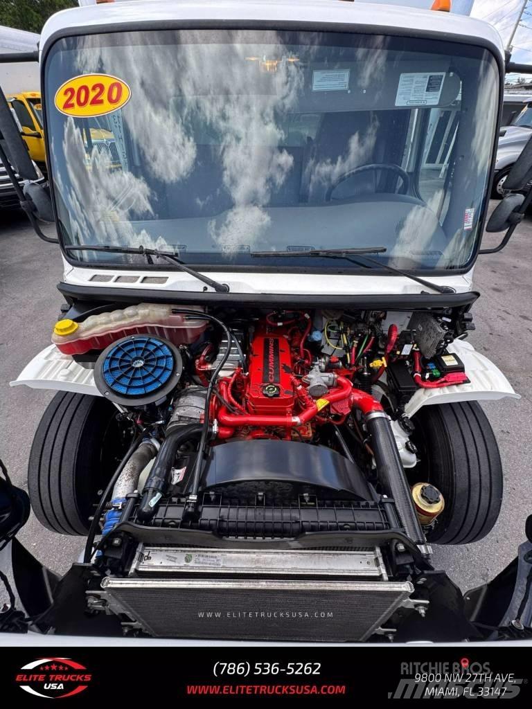 Freightliner M106 Специальные грузовики