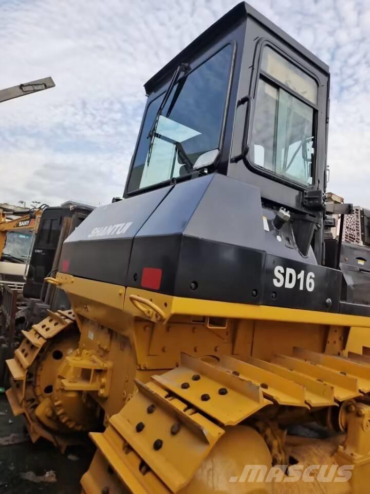 Shantui SD 16 Гусеничные бульдозеры