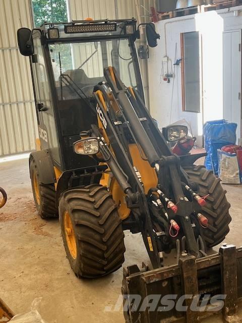 JCB 403 Малые погрузчики