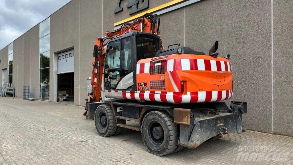 Hitachi ZX 140 W-5 Колёсные экскаваторы