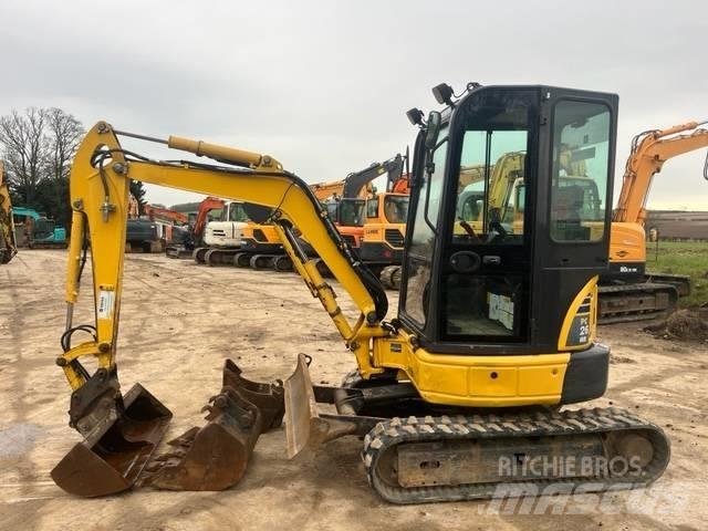 Komatsu PC 26 MR-3 Мини-экскаваторы