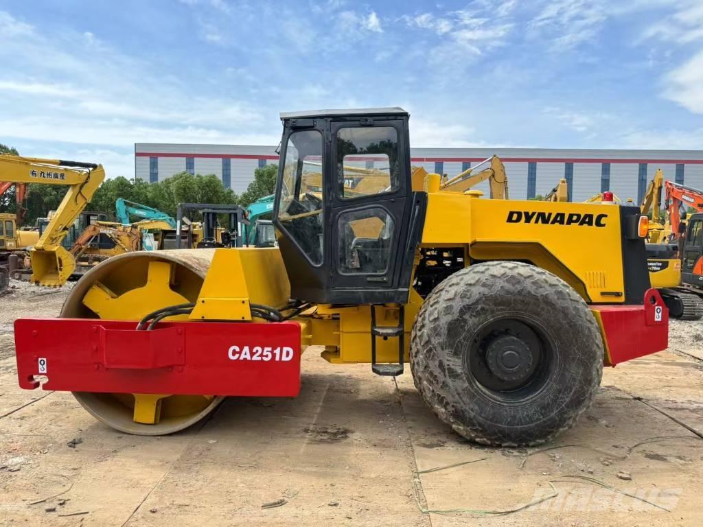 Dynapac CA251D Грунтовые катки