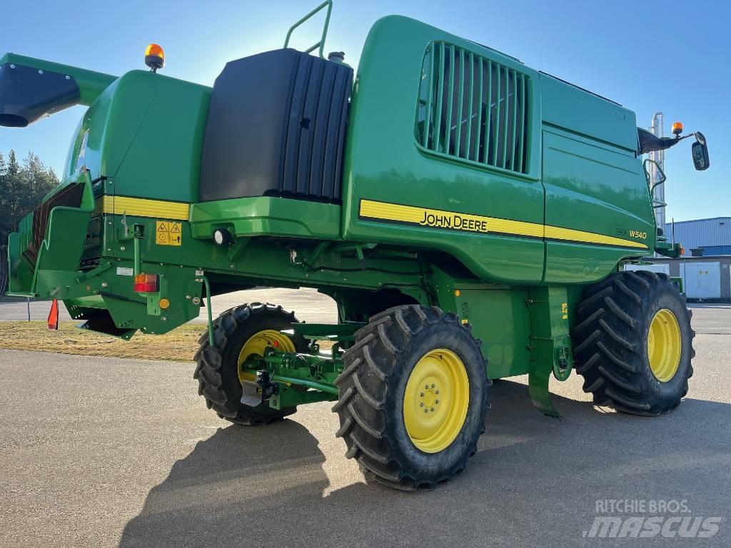 John Deere W540 Зерноуборочные комбайны