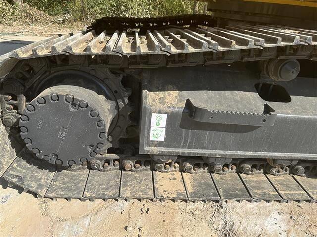 Komatsu PC200-8 Гусеничные экскаваторы