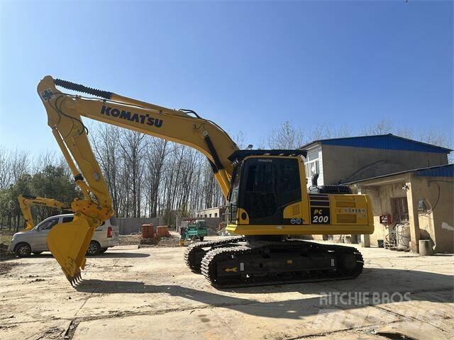 Komatsu PC200-8 Гусеничные экскаваторы