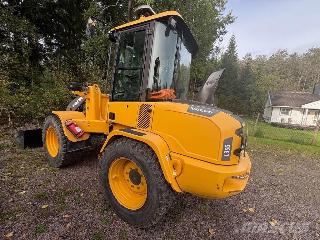 Volvo L 35 G Фронтальные погрузчики