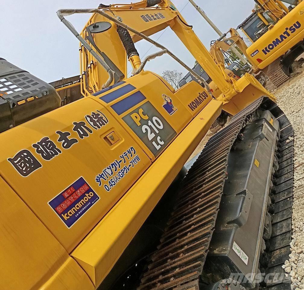 Komatsu PC 210 Гусеничные экскаваторы