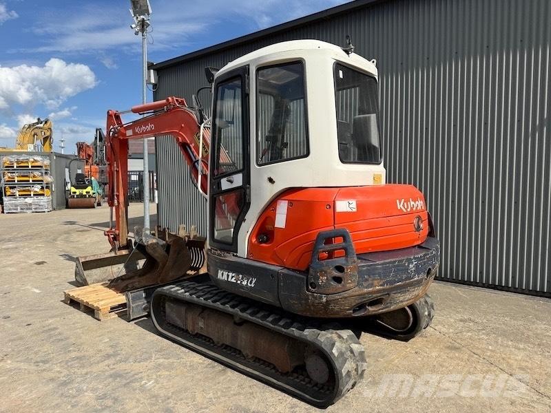 Kubota KX 121-3 A Мини-экскаваторы