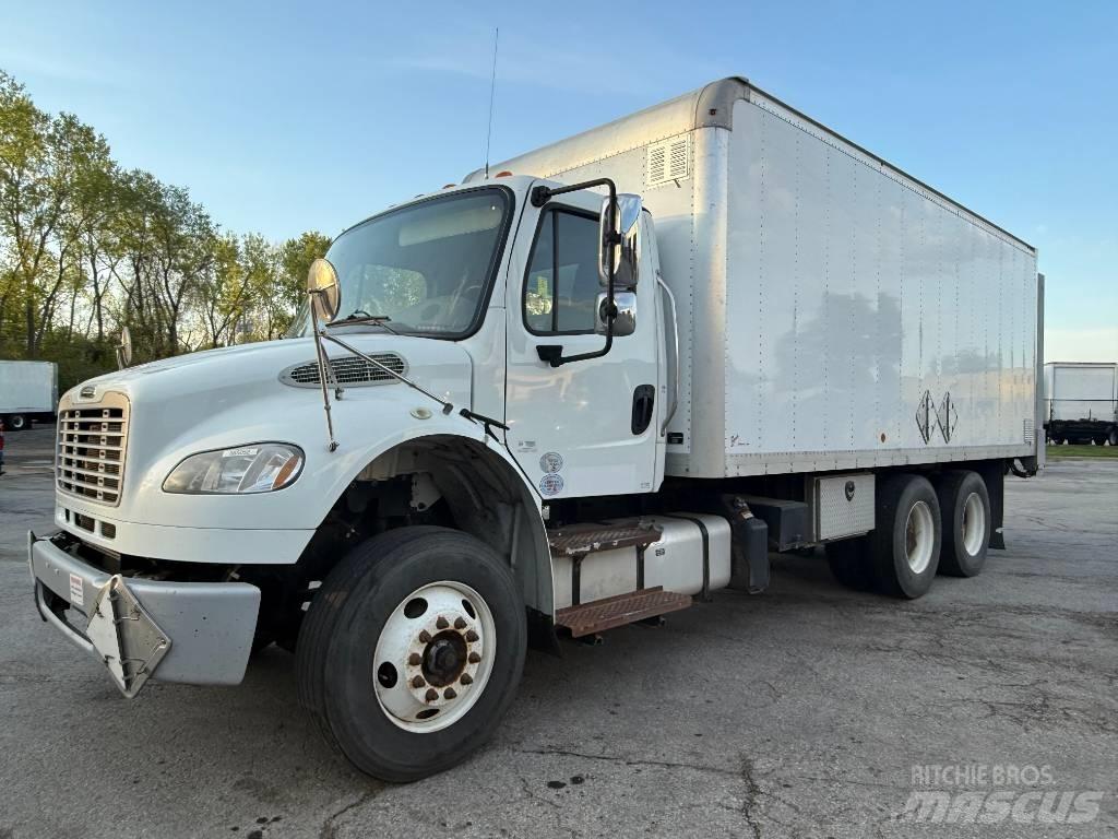 Freightliner M 106 Грузовики-Фургоны