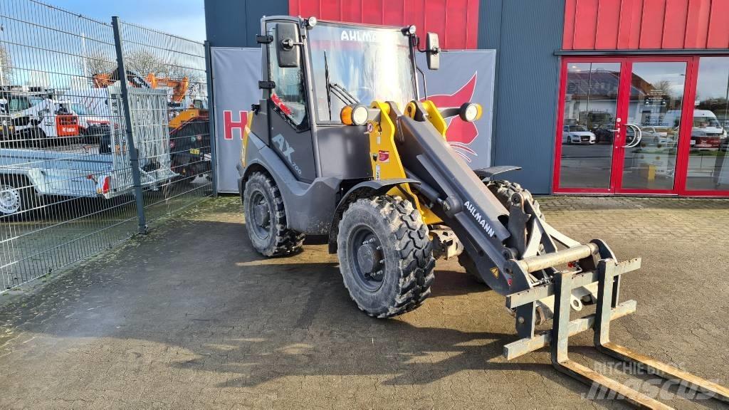 Mecalac AX 700 Фронтальные погрузчики
