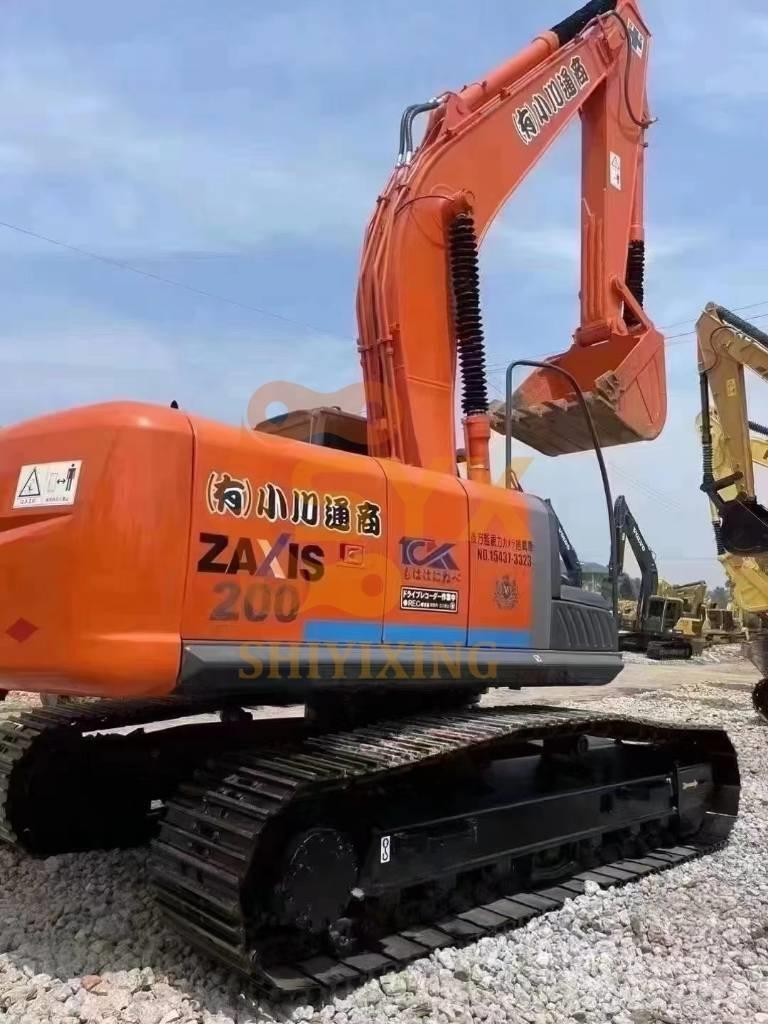 Hitachi ZX 200-3 Гусеничные экскаваторы