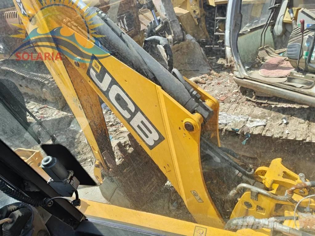 JCB 3 CX Экскаваторы-погрузчики