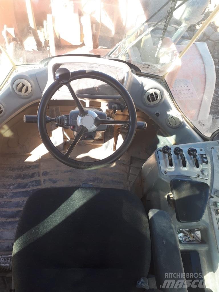 Doosan DL 500 Фронтальные погрузчики