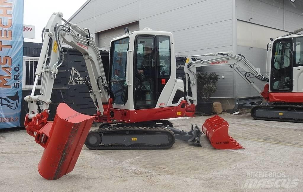 Takeuchi TB225 Мини-экскаваторы