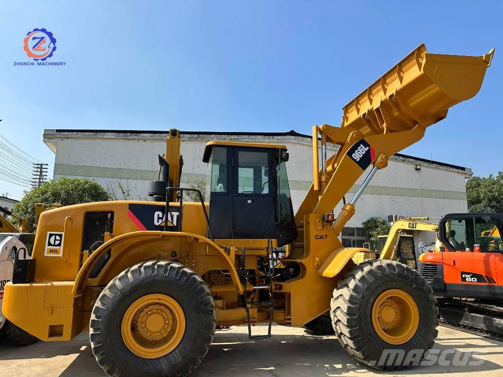CAT 966 L Фронтальные погрузчики