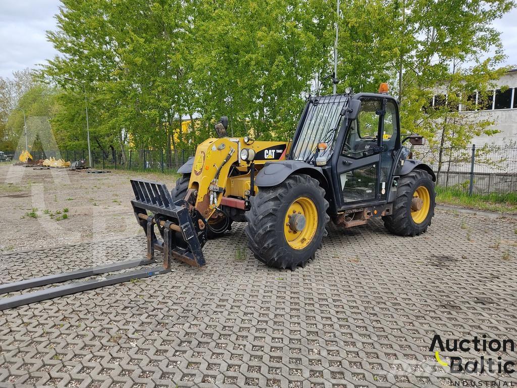 CAT TH407 AG Телескопические погрузчики