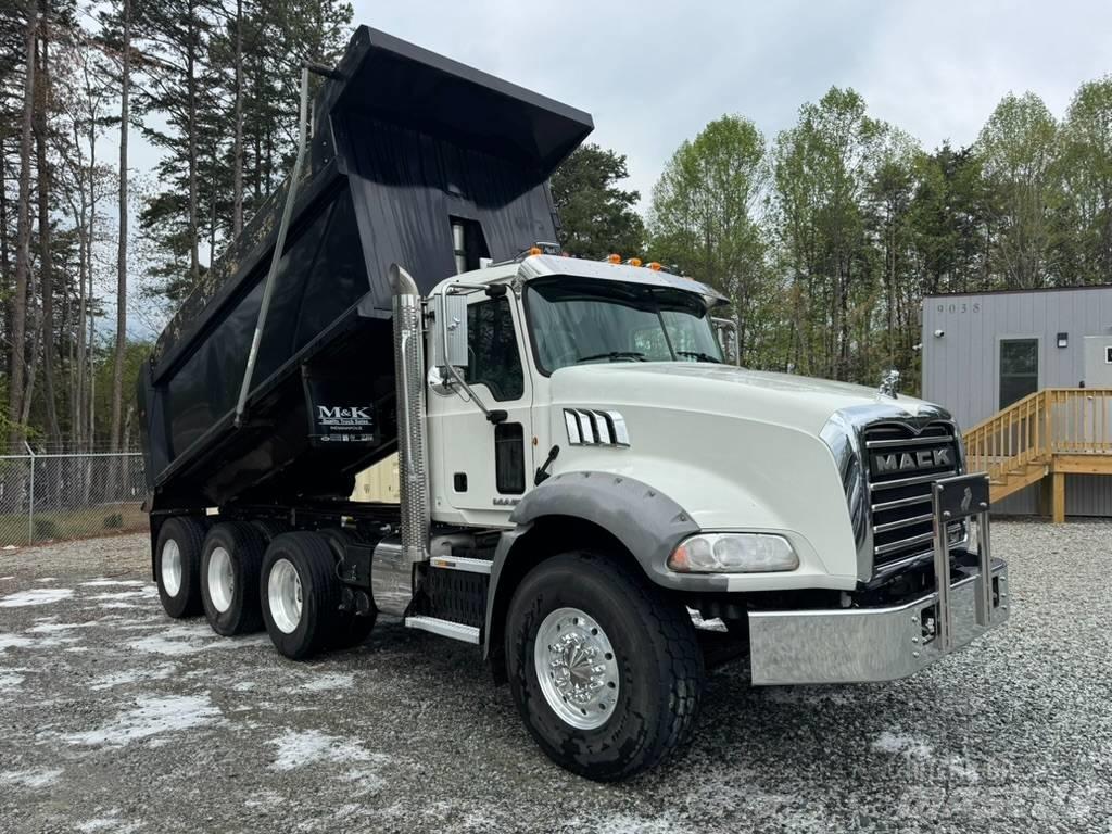 Mack GU813 Грузовики-Самосвалы