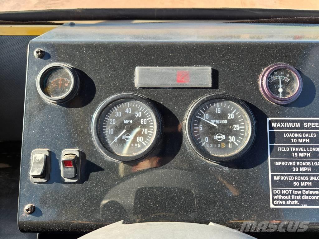 New Holland H 9880 Прицепы для тюков и рулонов