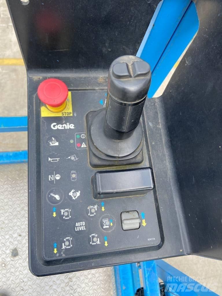 Genie GS 4390 Ножничные подъемники