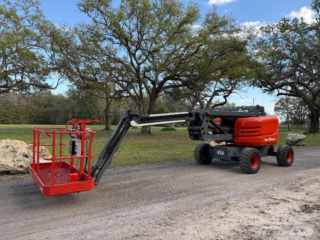 SkyJack SJ 63 AJ Коленчатые подъемники