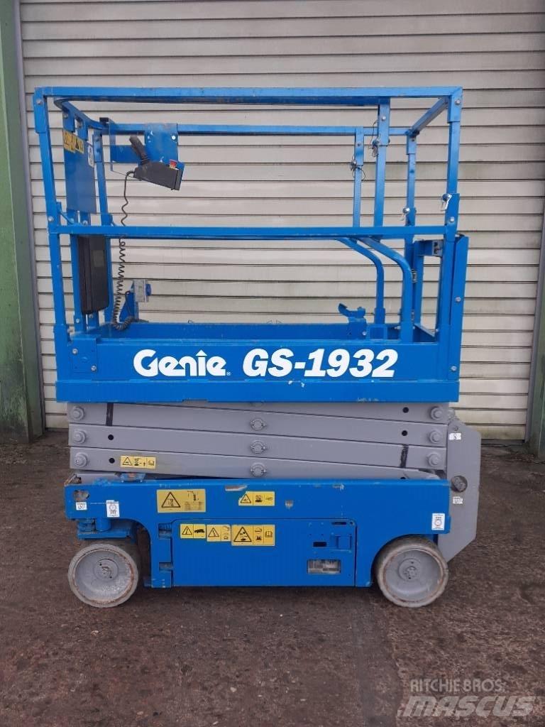 Genie GS 1932 Ножничные подъемники