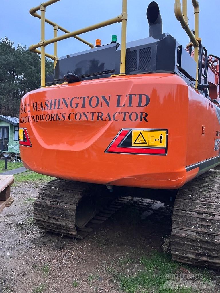 Hitachi ZX 160 LC-7 Гусеничные экскаваторы