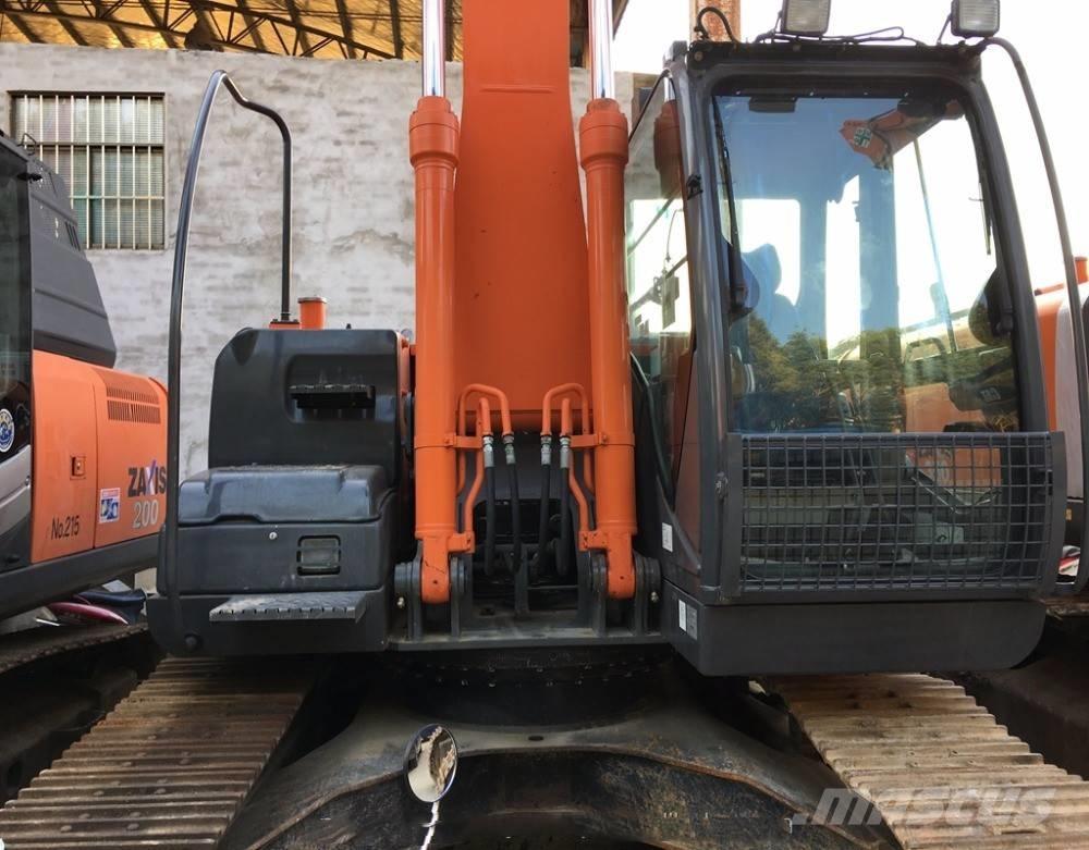 Hitachi zx210 Гусеничные экскаваторы