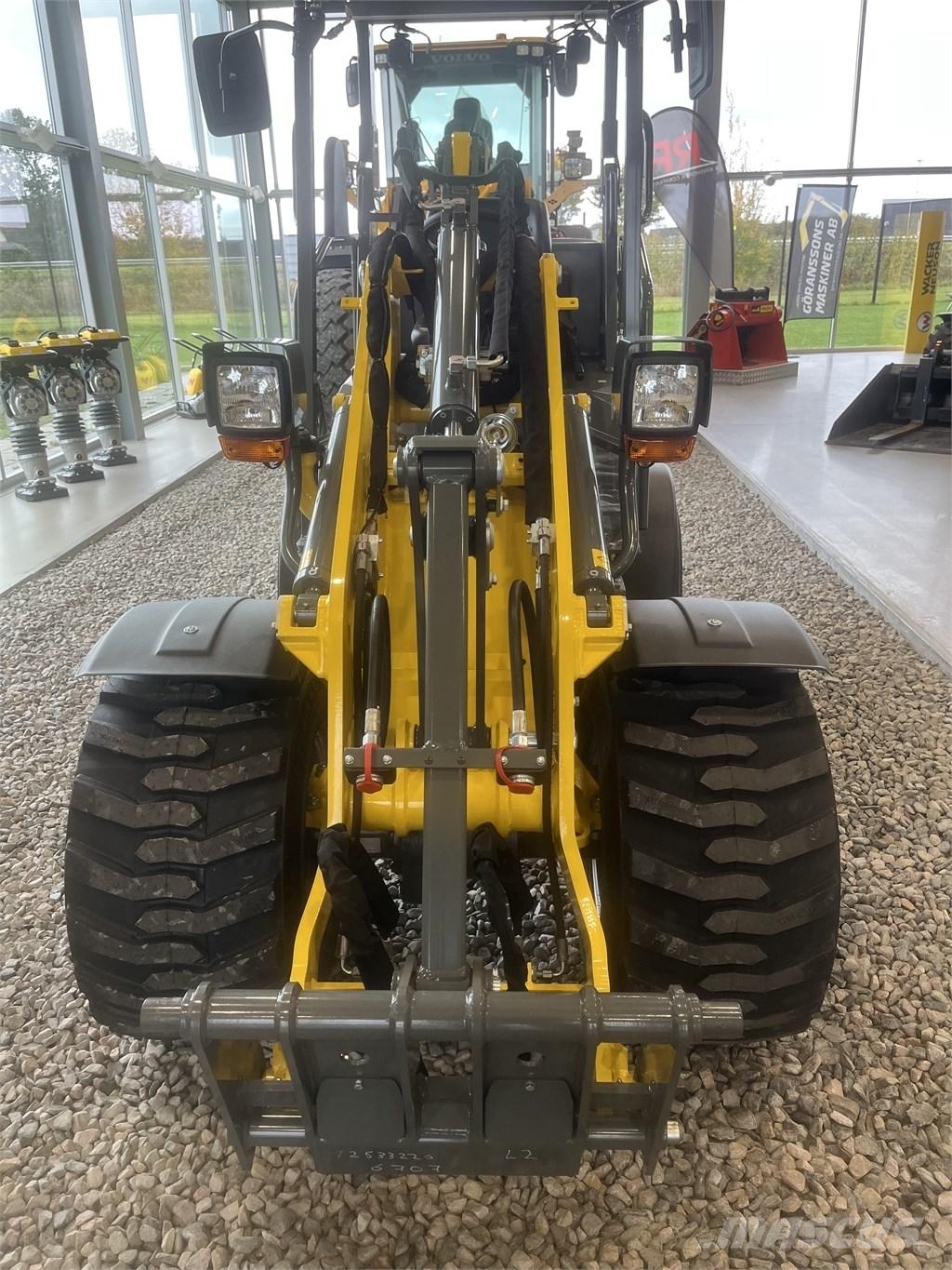 Wacker Neuson WL 25 Фронтальные погрузчики